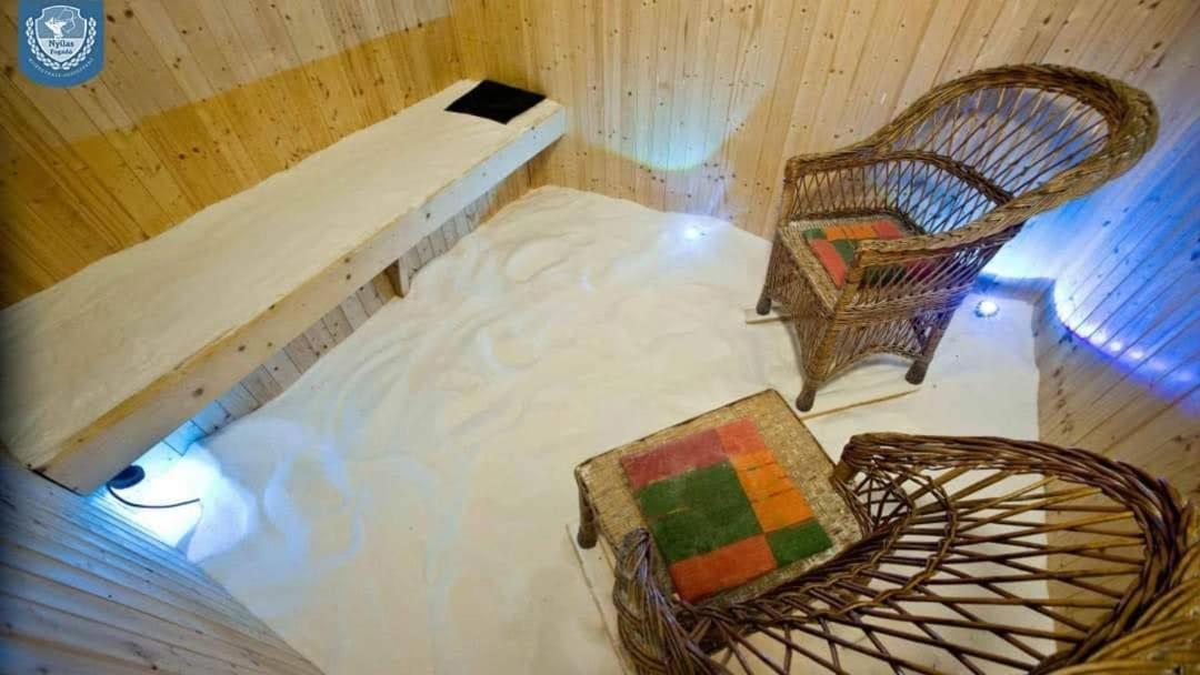 Castle Wellness Resort Sosto Mestecǎneşti Exterior foto