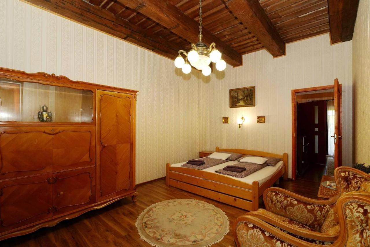Castle Wellness Resort Sosto Mestecǎneşti Exterior foto
